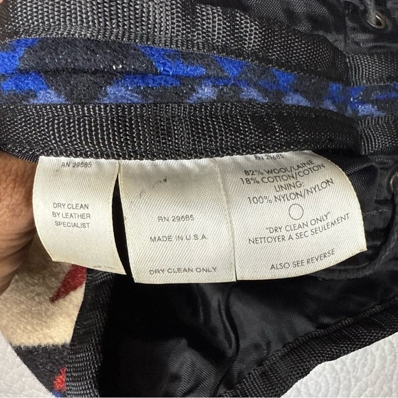 Vintage Pendleton Star Pattern Backpack in Blue, Red, and Cream - Picture 8 of 14